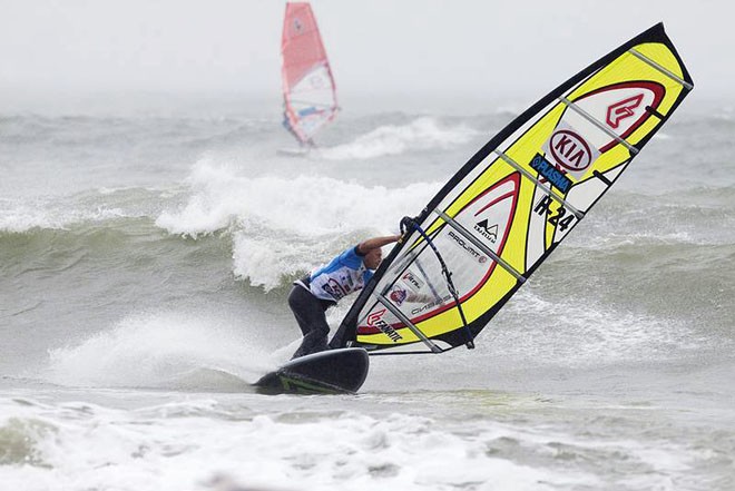 Peter Volwater - PWA KIA Cold Hawaii World Cup 2011 Day 1 © PWA World Tour http://www.pwaworldtour.com